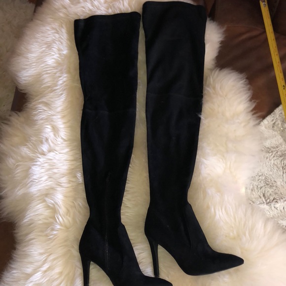 Zara Shoes - NICE 👍 Thigh  BLACK THIGH FAUX SUEDE BOOTS